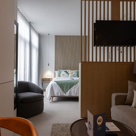 Dorm4You Arena Standar Junior Валенсия Екстериор снимка